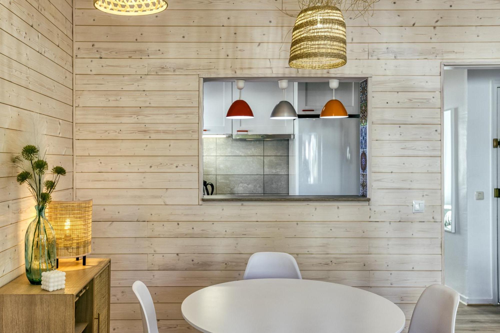 Apartmán Londres Roses Exteriér fotografie