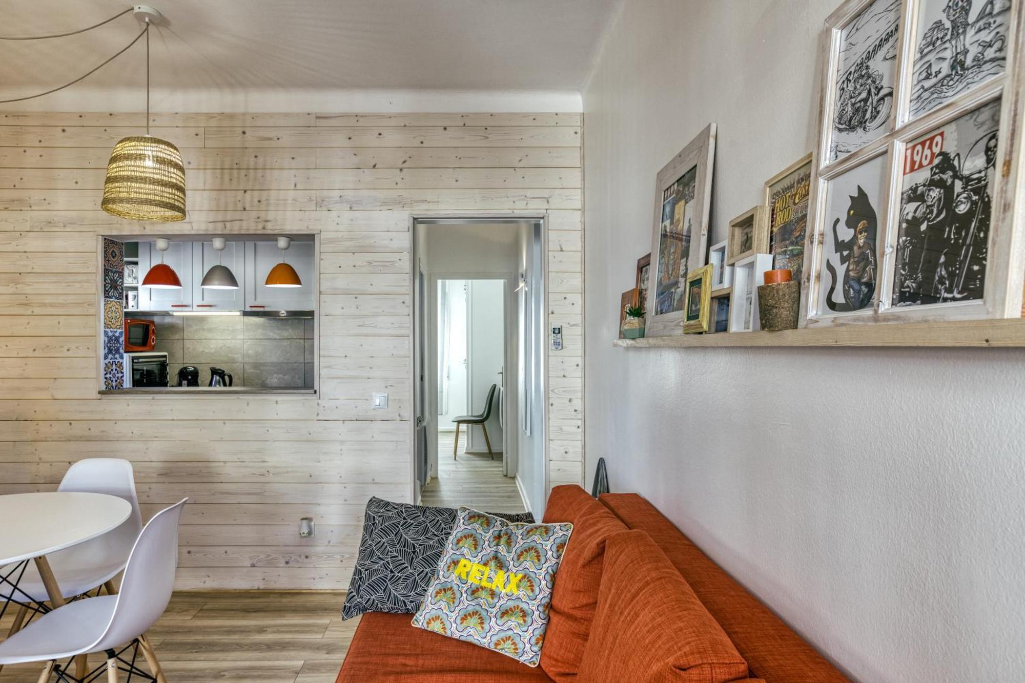 Apartmán Londres Roses Exteriér fotografie